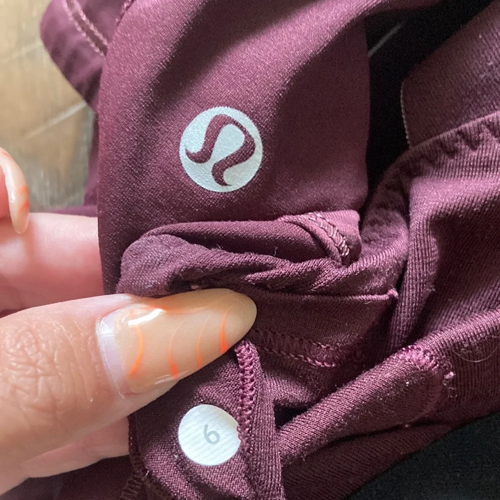 Lululemon Tank (Size 6) - Picture 6 of 9